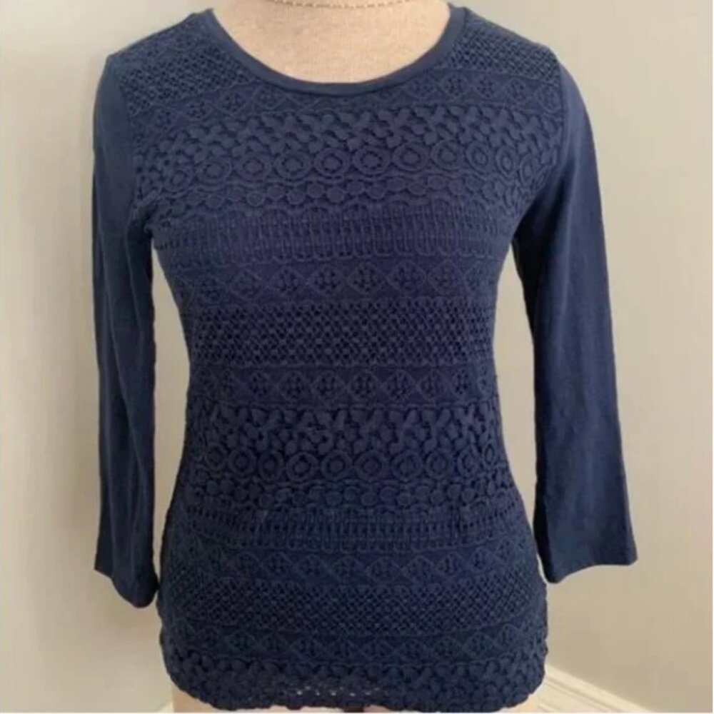 Forever 21 Long Sleeve Shirt with Lace detail Size Small